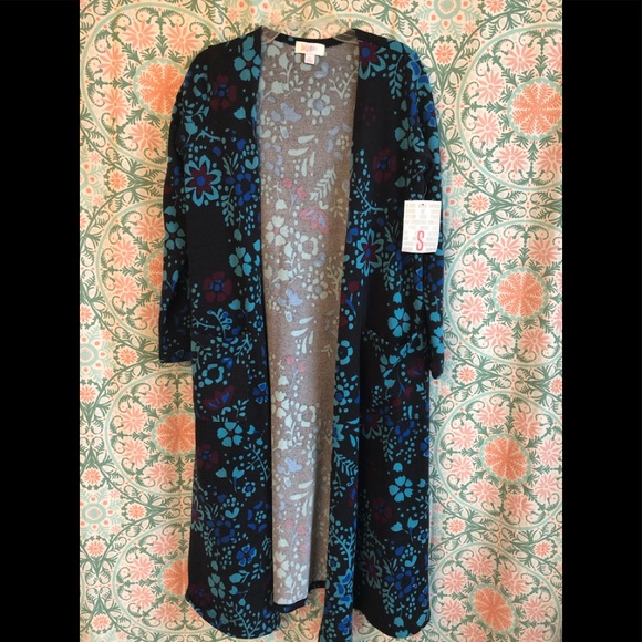 Lularoe Sarah - Picture 1 of 2